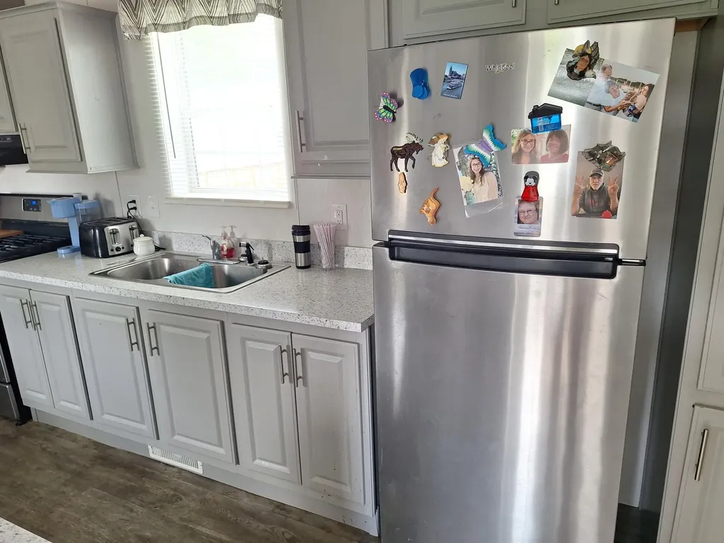20 Oxbow Drive Lewiston ME 04240