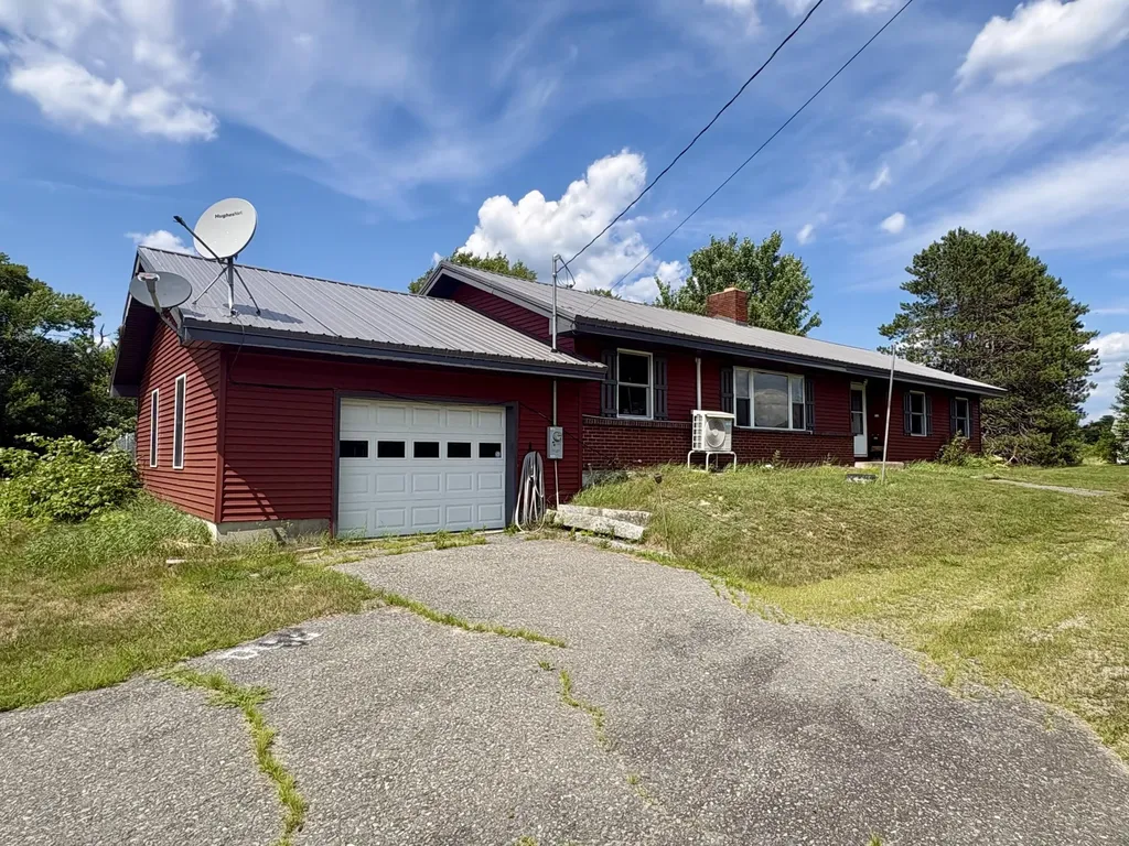 219 River Road Maxfield ME 04453