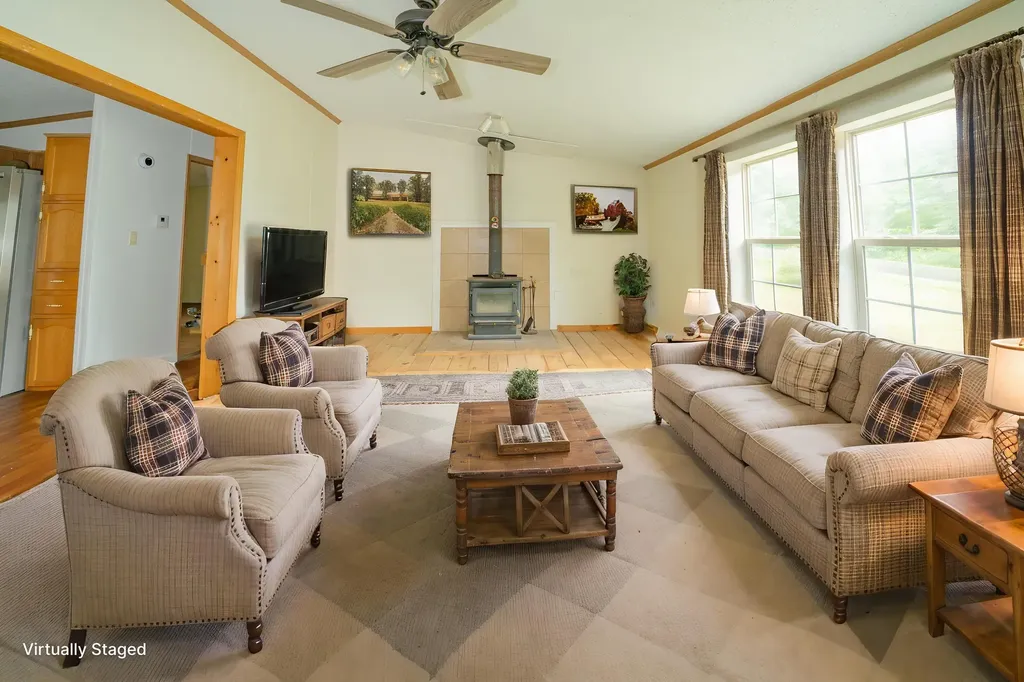 7 & 9 Merithew Road Searsport ME 04974
