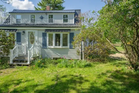 7 & 9 Merithew Road Searsport ME 04974
