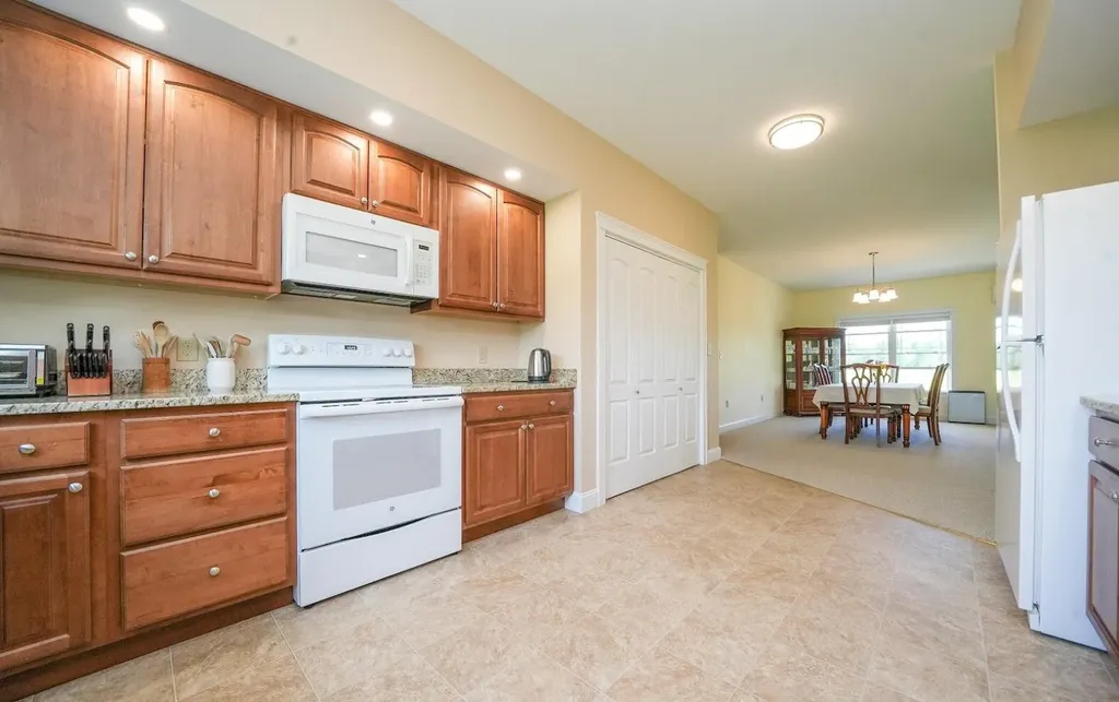 207 Corinth Road Hudson ME 04449
