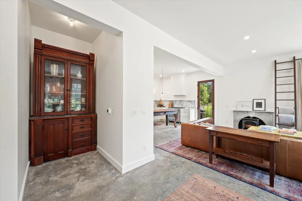 45 Traditional Way Tremont ME 04612