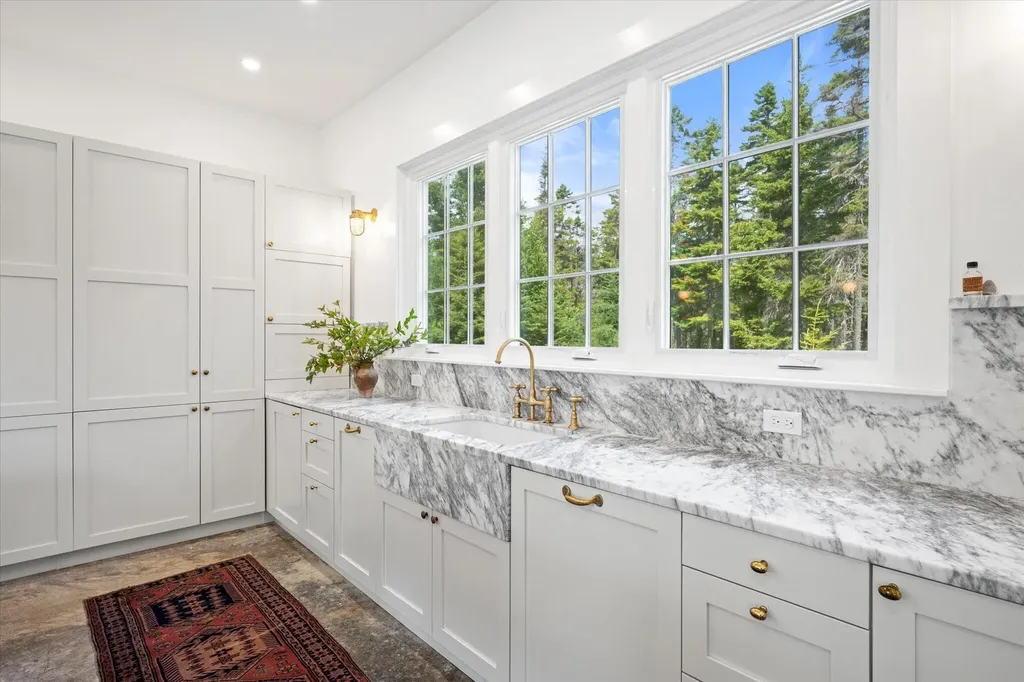 45 Traditional Way Tremont ME 04612