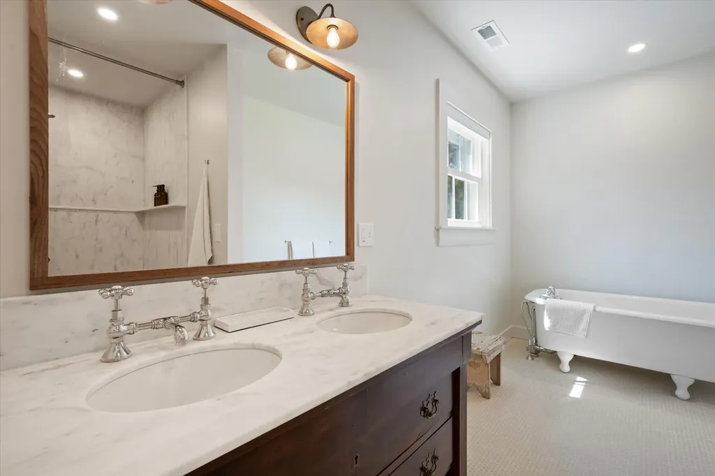 45 Traditional Way Tremont ME 04612