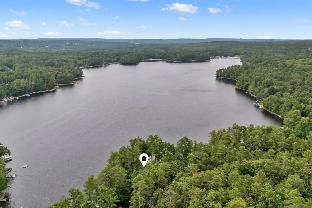 122 Mayberry Road Gray ME 04039