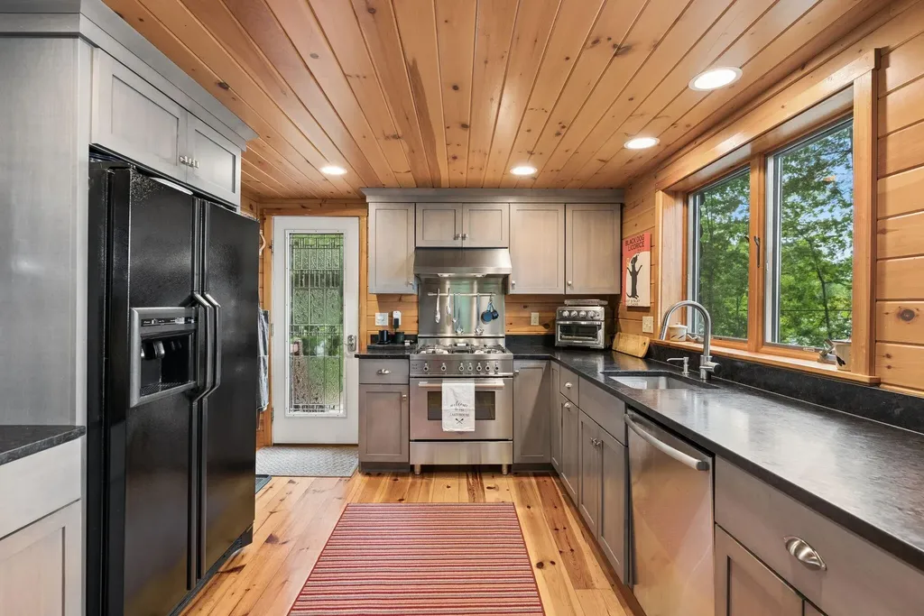 122 Mayberry Road Gray ME 04039