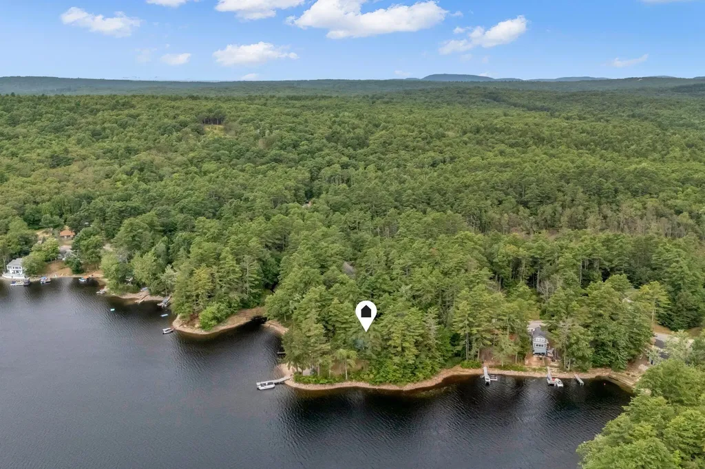 122 Mayberry Road Gray ME 04039