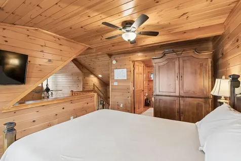 122 Mayberry Road Gray ME 04039