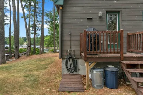 122 Mayberry Road Gray ME 04039