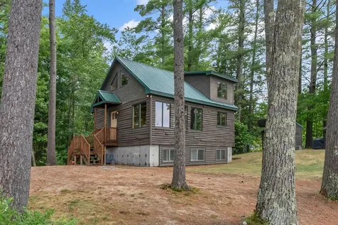 122 Mayberry Road Gray ME 04039