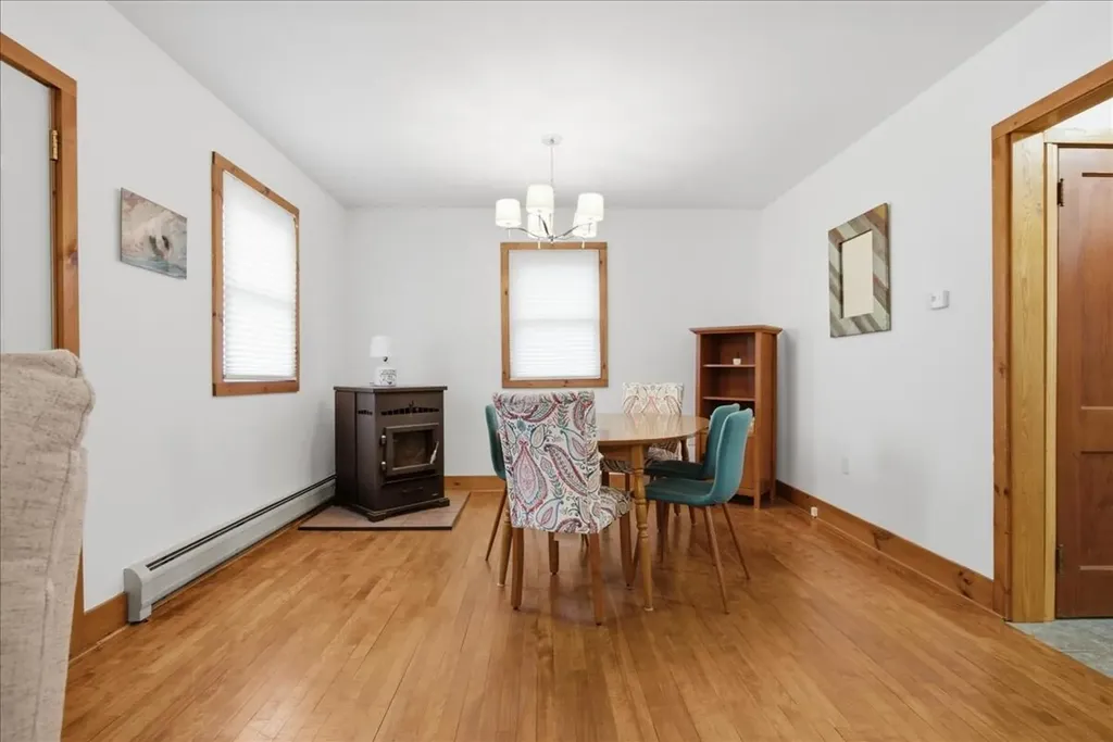 15 Sylvan Avenue Lewiston ME 04240