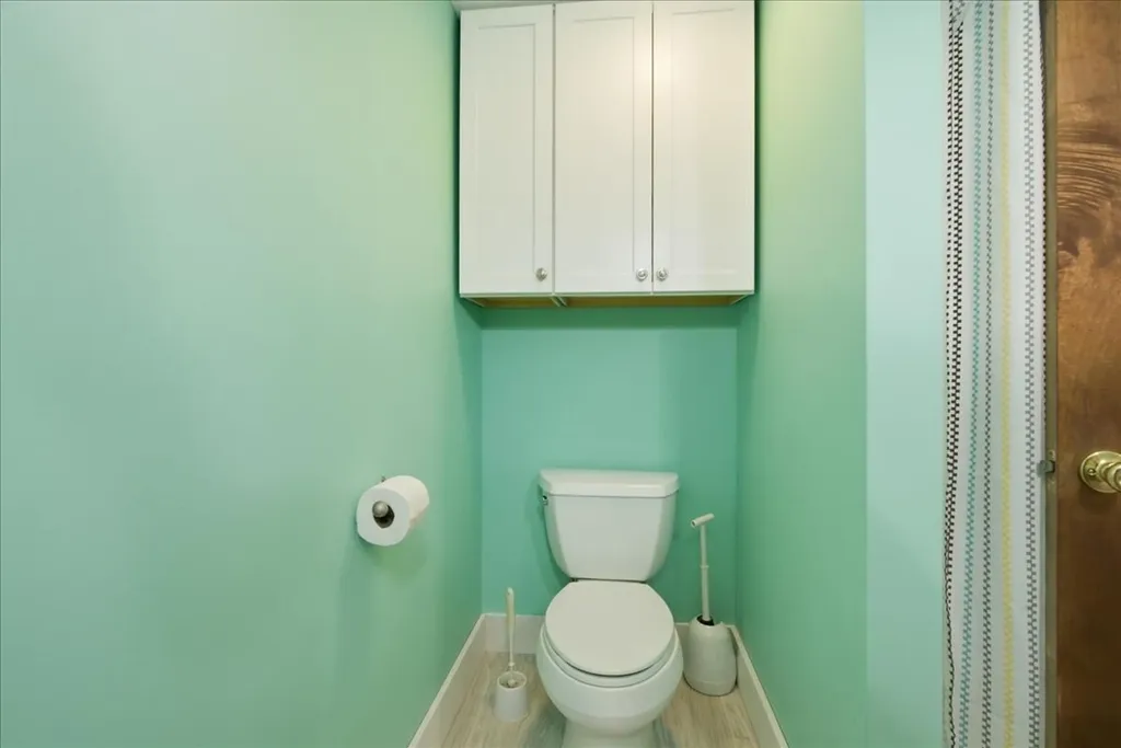 15 Sylvan Avenue Lewiston ME 04240