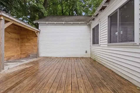 15 Sylvan Avenue Lewiston ME 04240