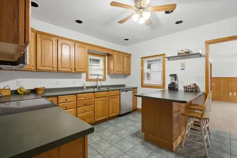 15 Sylvan Avenue Lewiston ME 04240