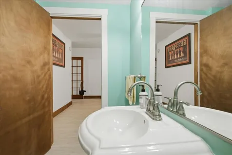 15 Sylvan Avenue Lewiston ME 04240