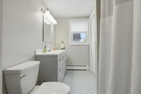 15 Sylvan Avenue Lewiston ME 04240