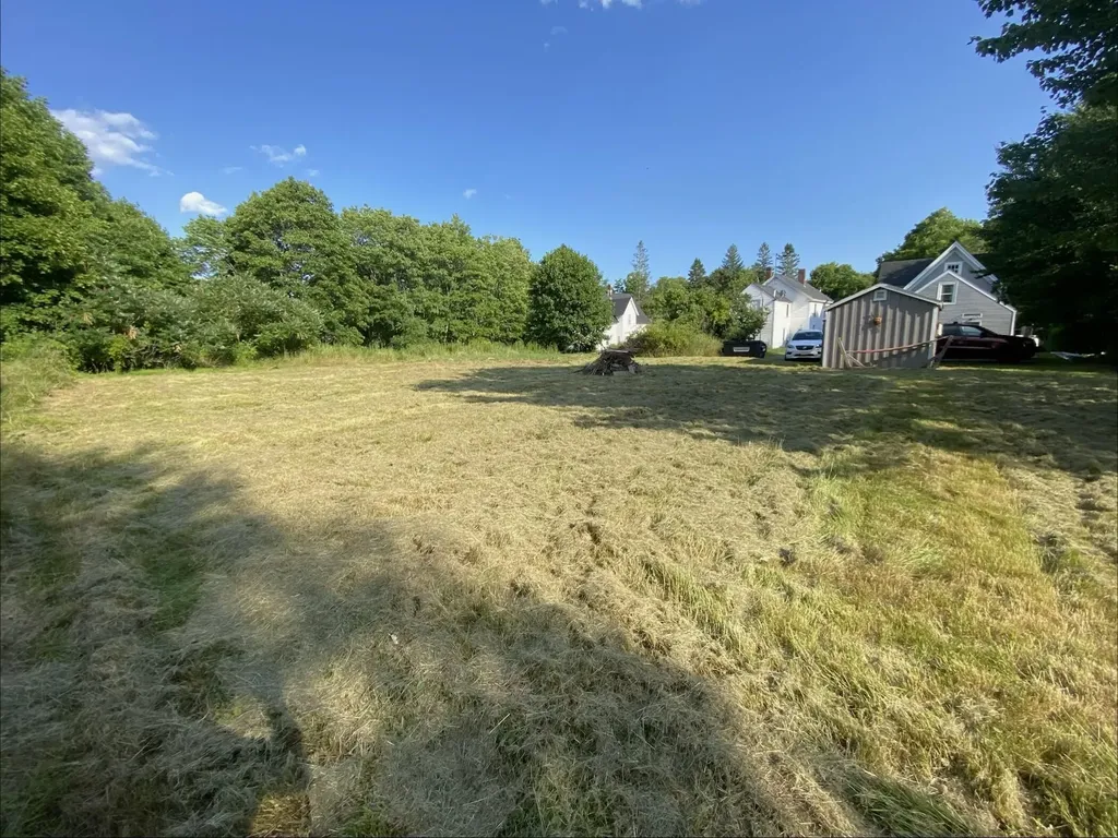 136-81-1 Central Street Ellsworth ME 04605