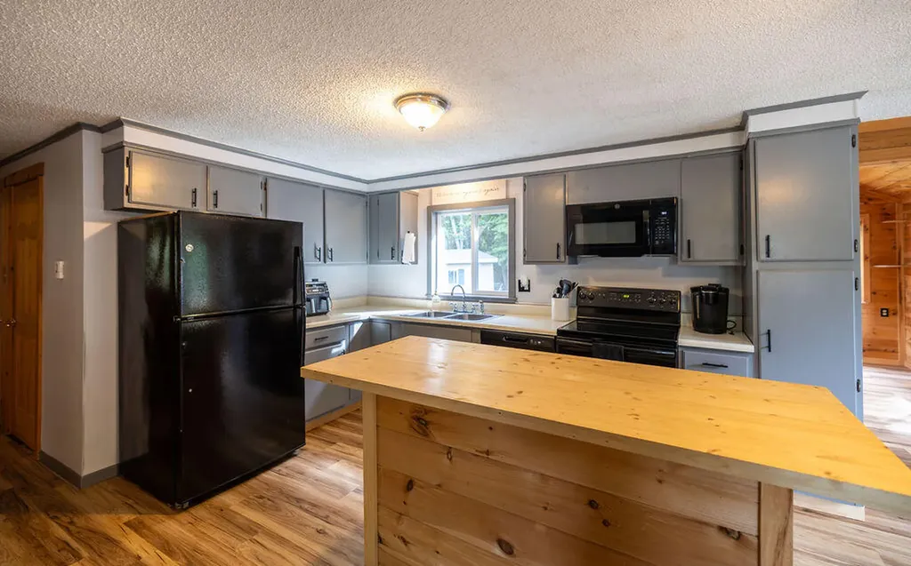 107 Benson Road West Gardiner ME 04345