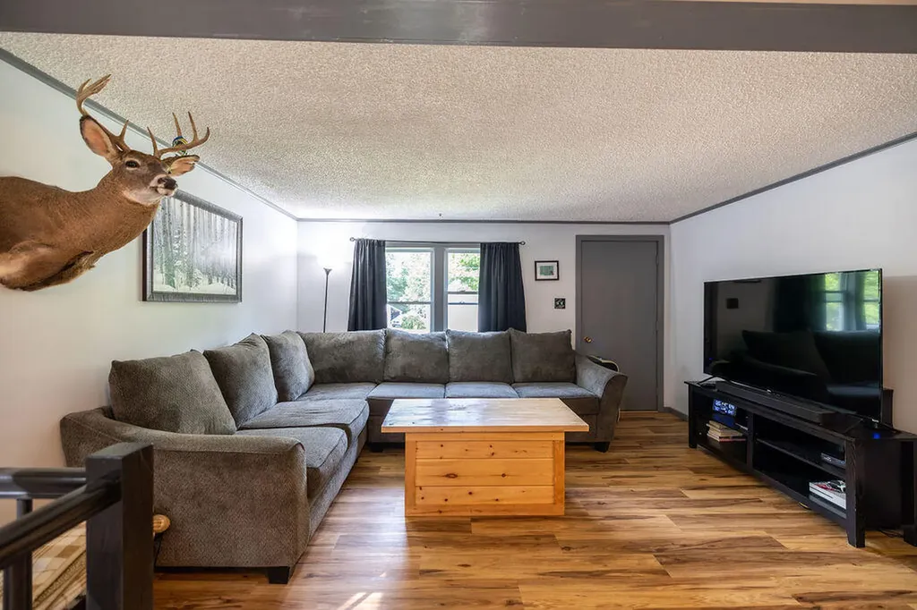 107 Benson Road West Gardiner ME 04345