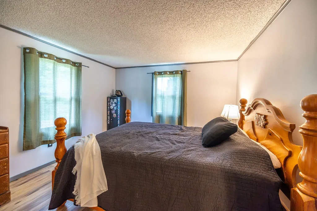 107 Benson Road West Gardiner ME 04345