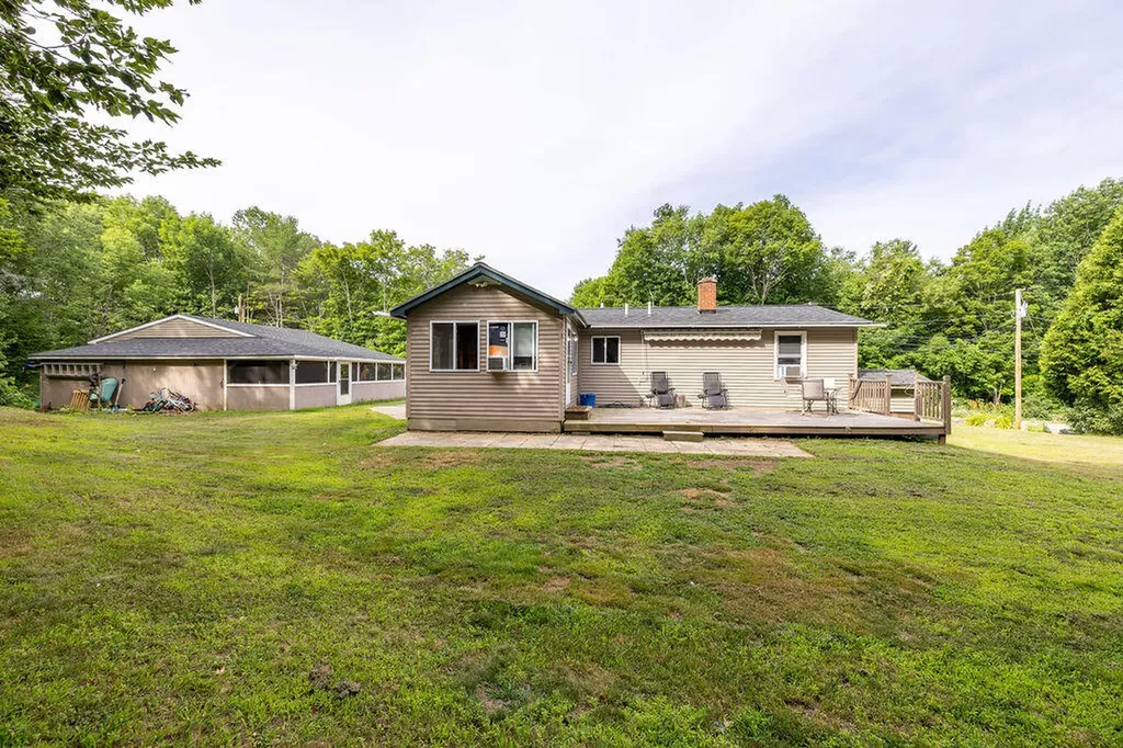 107 Benson Road West Gardiner ME 04345