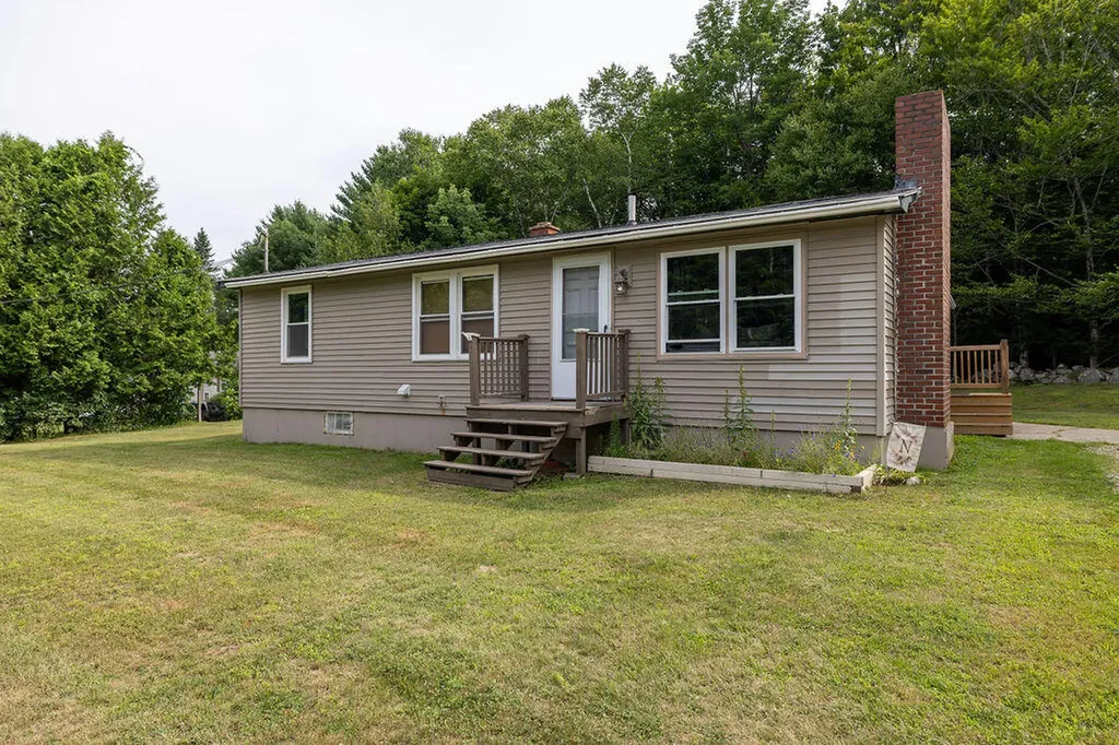 107 Benson Road West Gardiner ME 04345