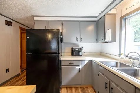 107 Benson Road West Gardiner ME 04345