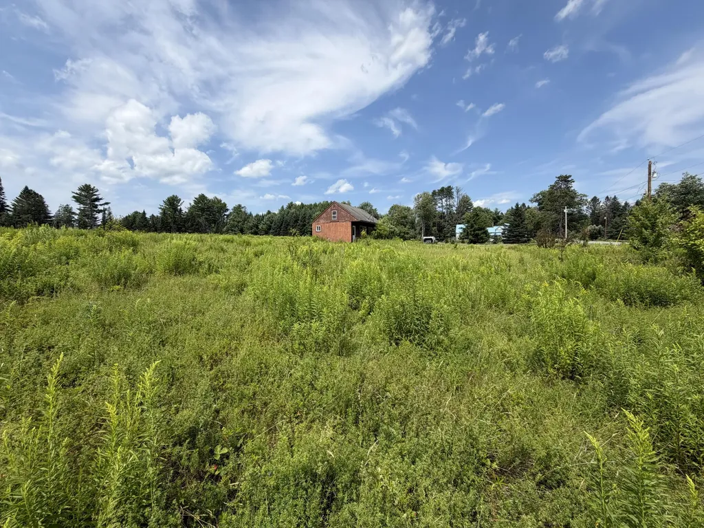 1211 N Dexter Road Sangerville ME 04479