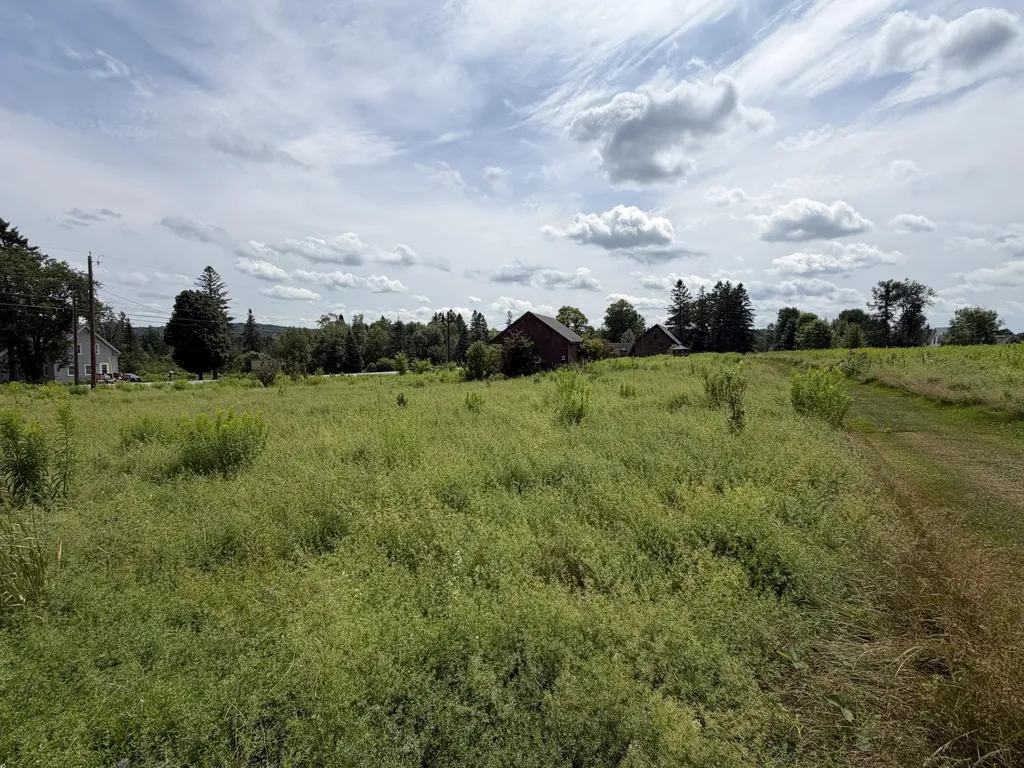1211 N Dexter Road Sangerville ME 04479