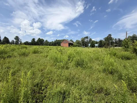 1211 N Dexter Road Sangerville ME 04479