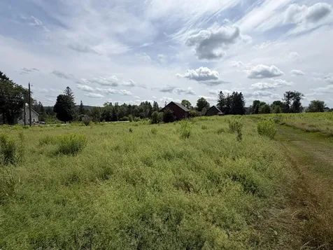1211 N Dexter Road Sangerville ME 04479