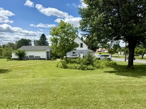 353 U.s. 1 Route 1 Frenchville ME 04745