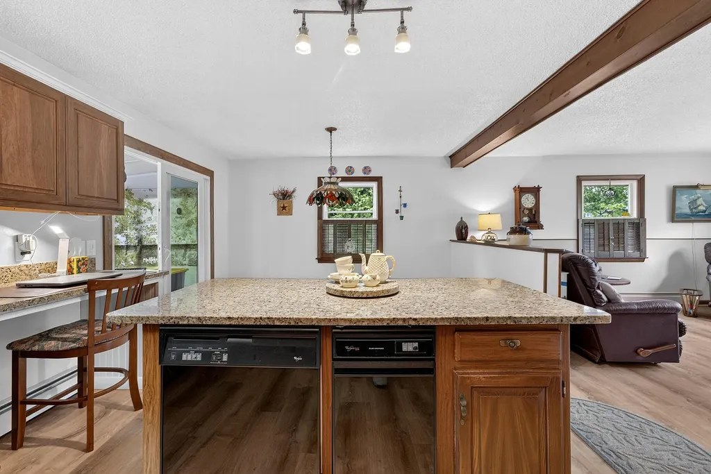 24 Rossignol Avenue Oakland ME 04963