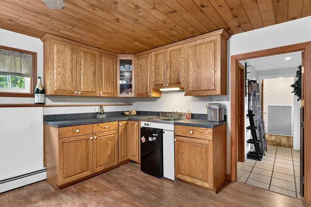 24 Rossignol Avenue Oakland ME 04963