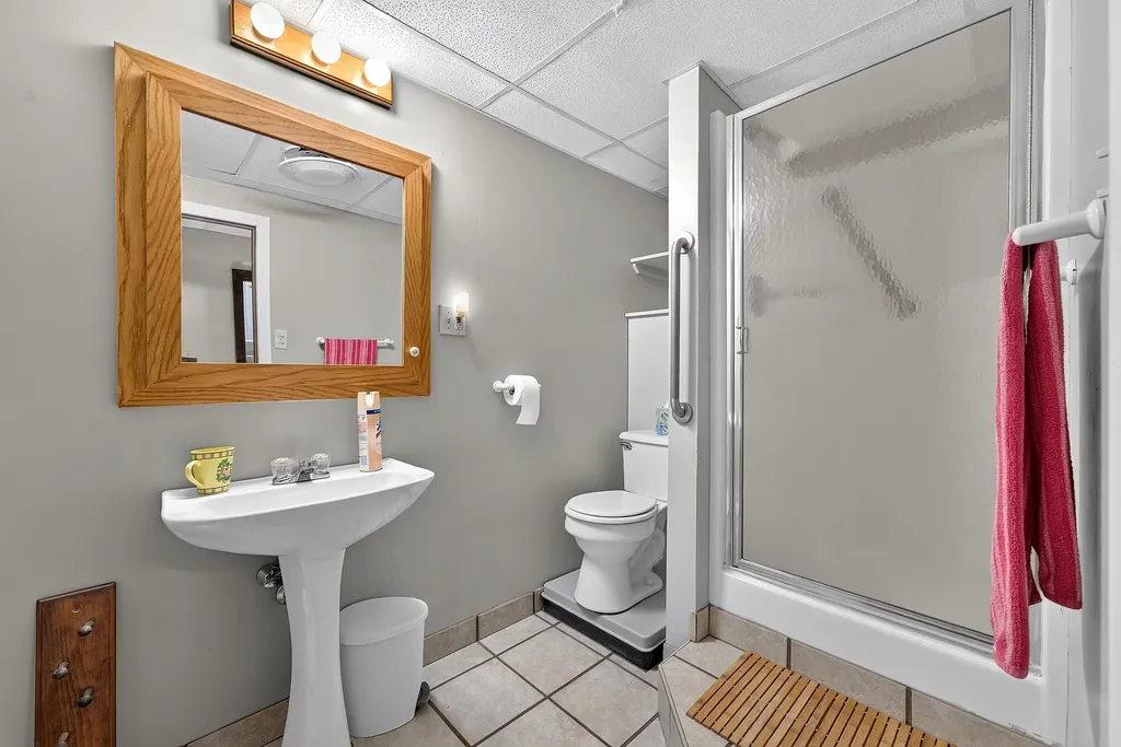 24 Rossignol Avenue Oakland ME 04963