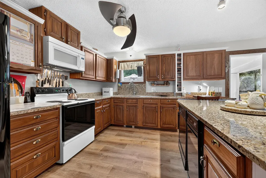 24 Rossignol Avenue Oakland ME 04963