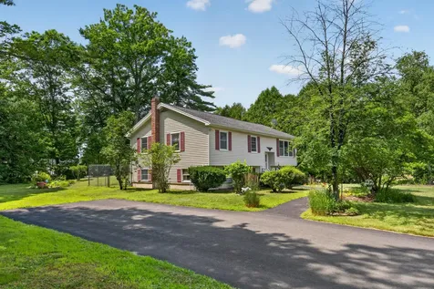 24 Rossignol Avenue Oakland ME 04963