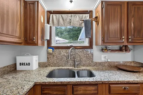 24 Rossignol Avenue Oakland ME 04963