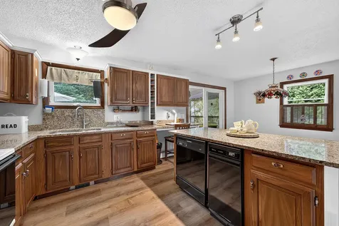 24 Rossignol Avenue Oakland ME 04963