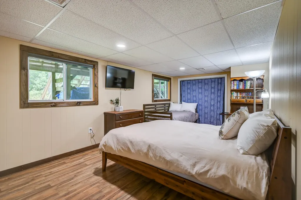 11 Keene Lane Bridgton ME 04037