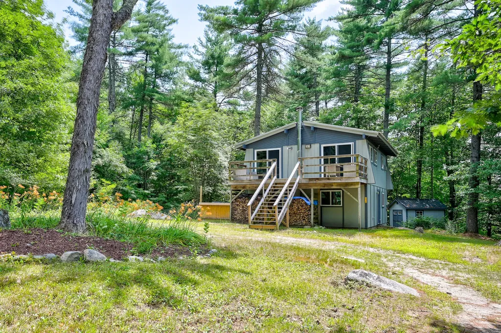 11 Keene Lane Bridgton ME 04037