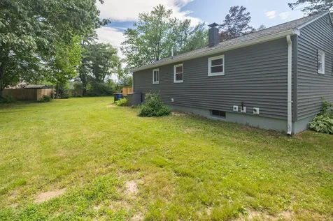 27 Oriole Street Westbrook ME 04092