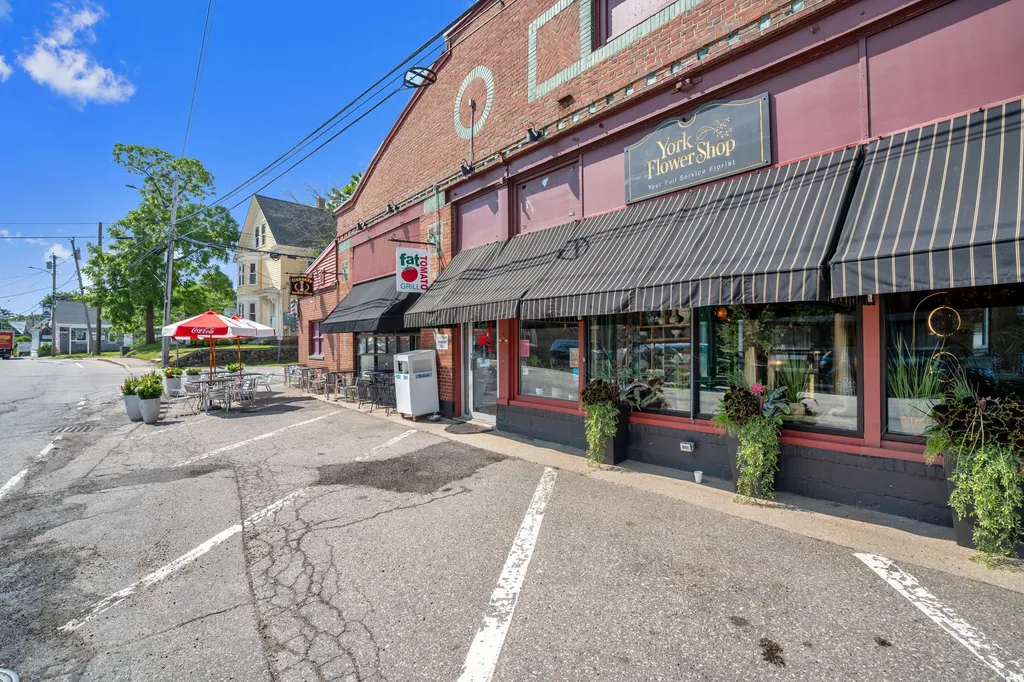 241 York Street York ME 03909