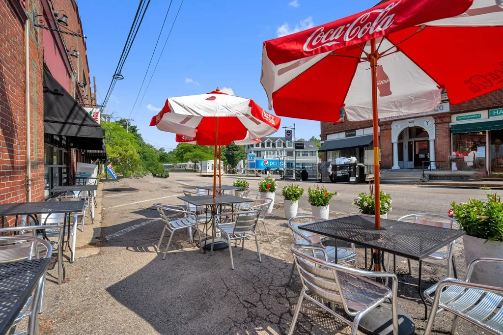 241 York Street York ME 03909