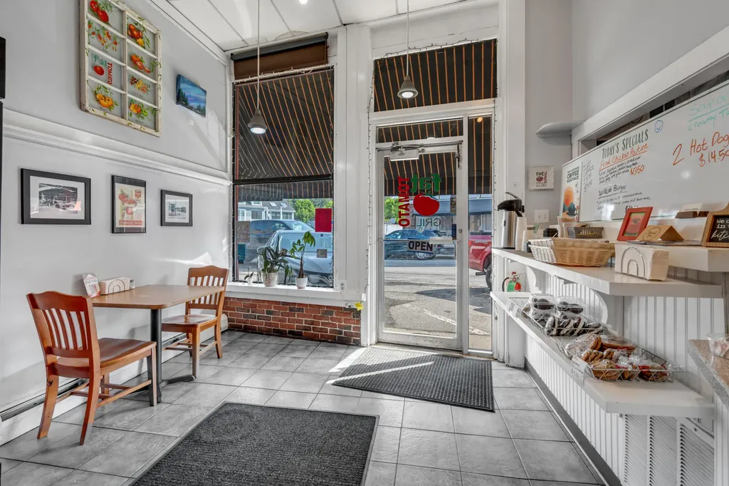 241 York Street York ME 03909