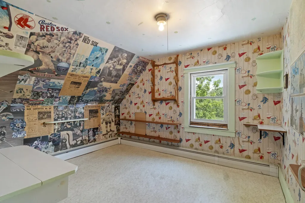 142 Windsor Road China ME 04358