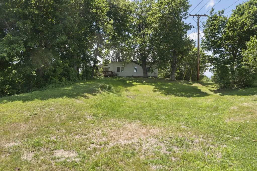 142 Windsor Road China ME 04358