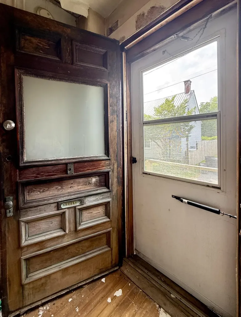 3 Willow Street Eastport ME 04631