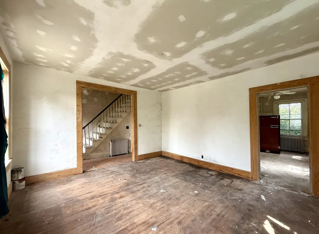 3 Willow Street Eastport ME 04631