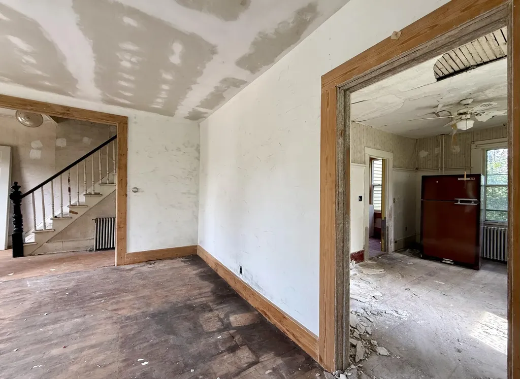 3 Willow Street Eastport ME 04631